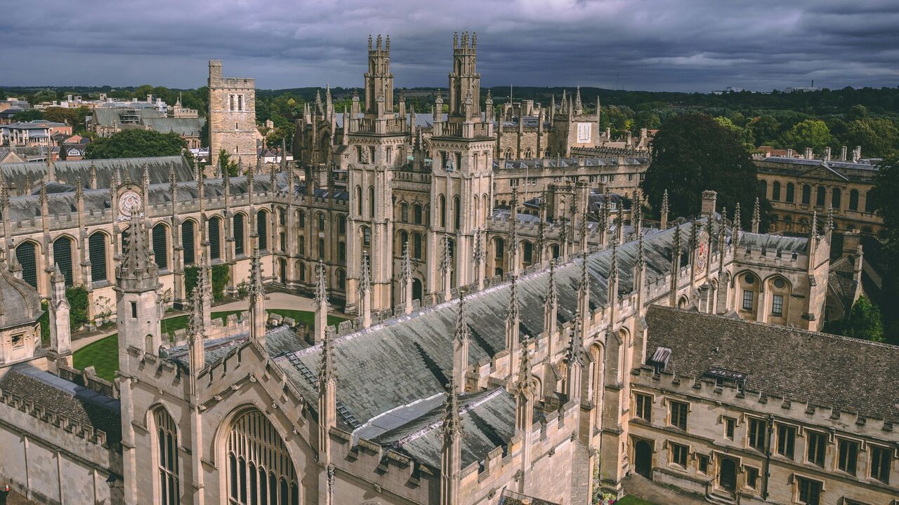Oxford uni 2026 04 02 101607 yyww